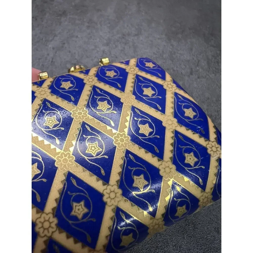 Vintage Decorative Porcelain Trinket Box Purse Design